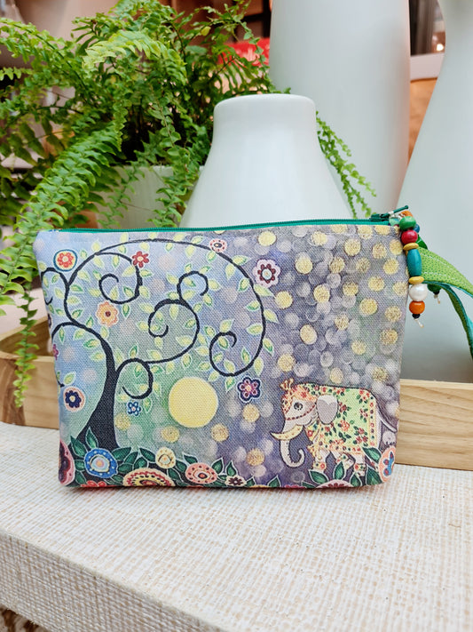 Zipper pouch