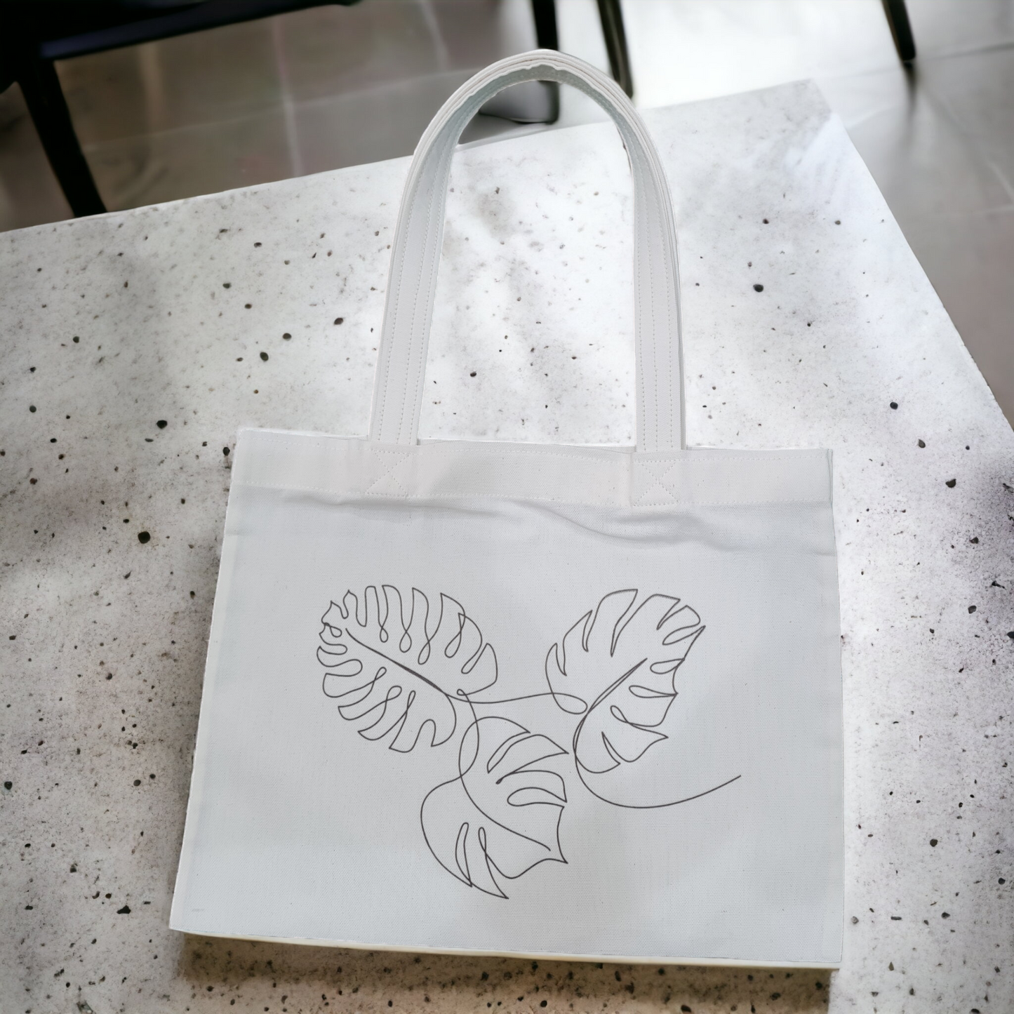 Doodle art tote bag